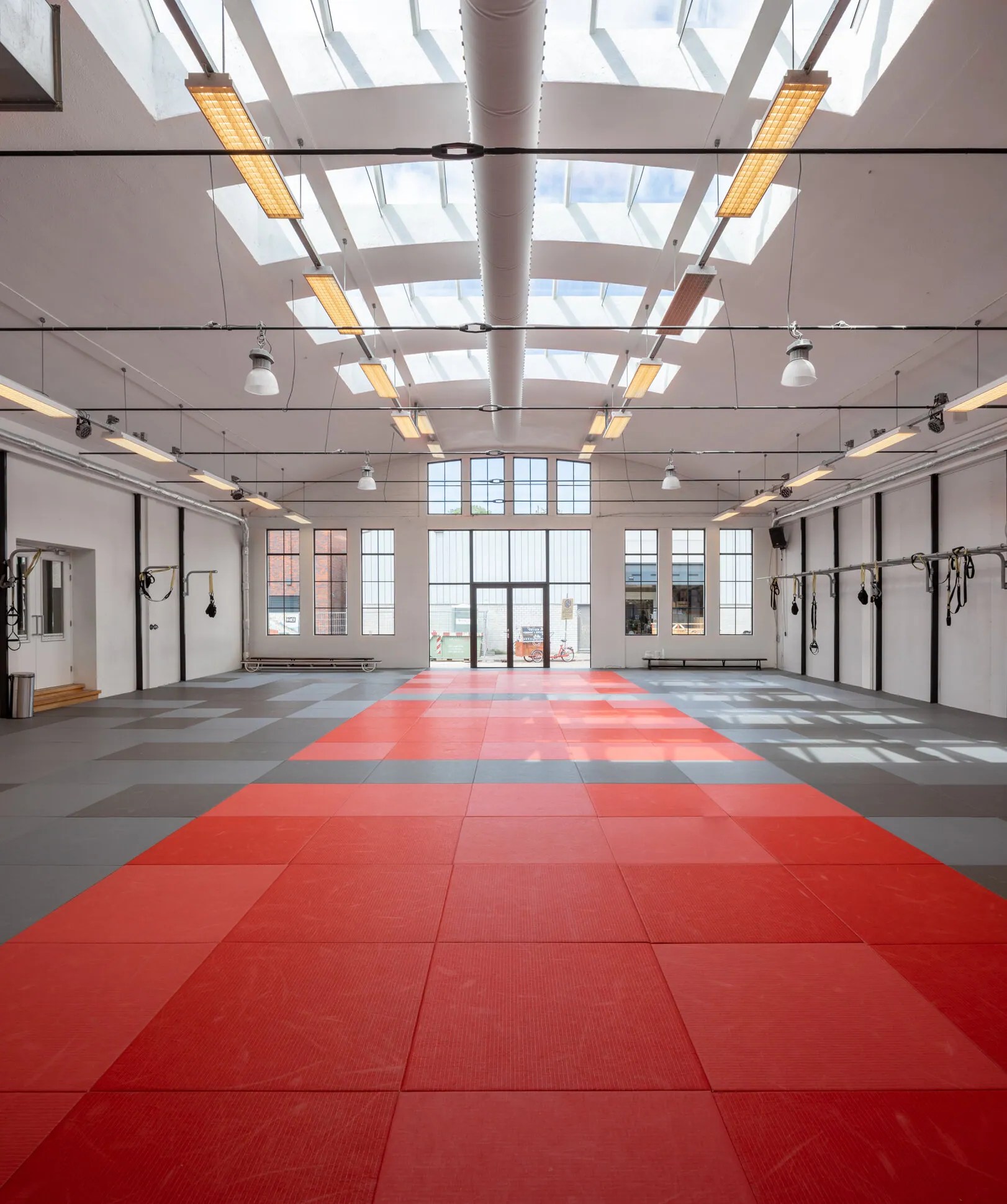 Collo Architecten - Sportcentrum Kenamju