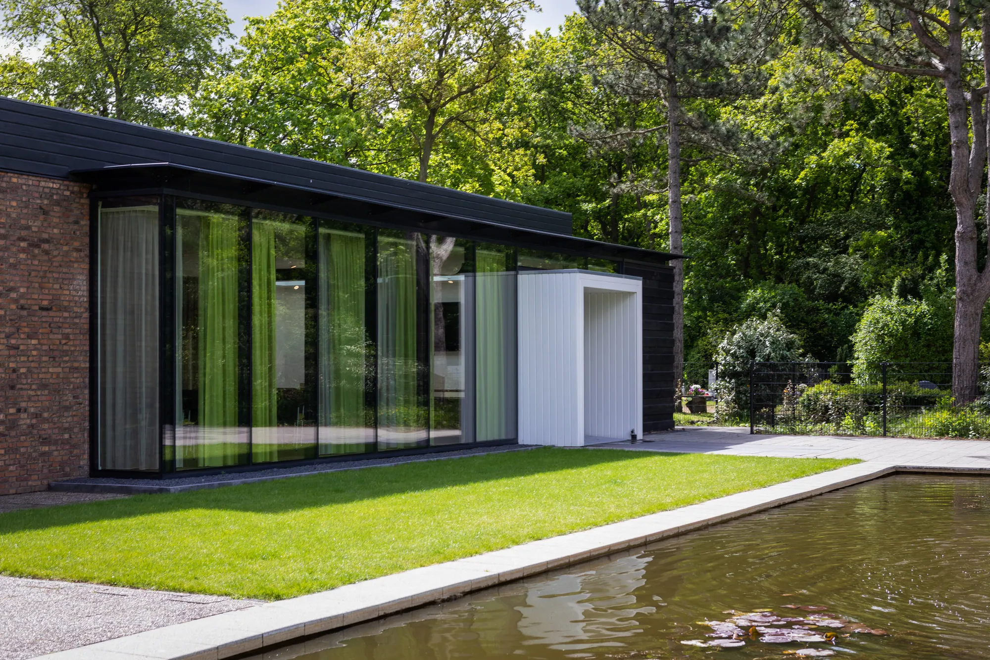 Uitvaartcentrum Duinrust - Collo Architecten