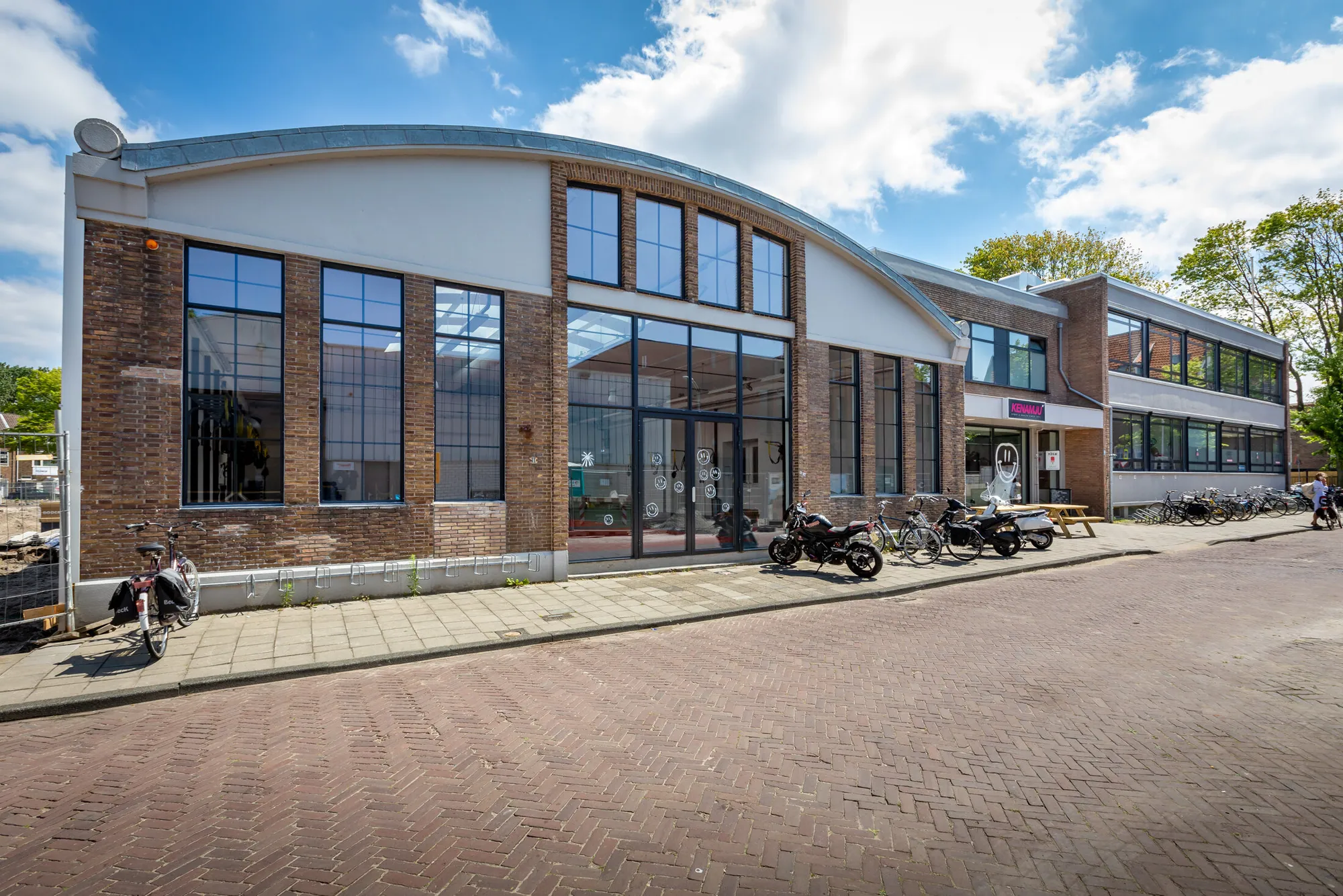 Collo Architecten - Sportcentrum Kenamju