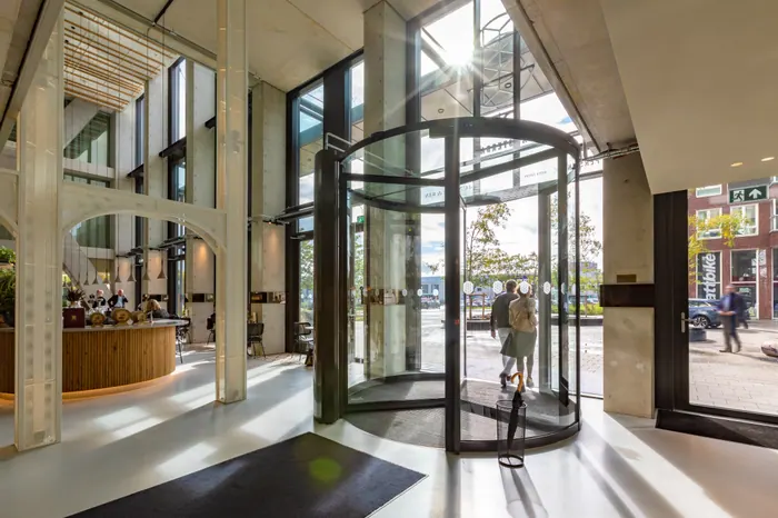 Boon Edam QO hotel — architectuurfotografie door Isabel Nabuurs