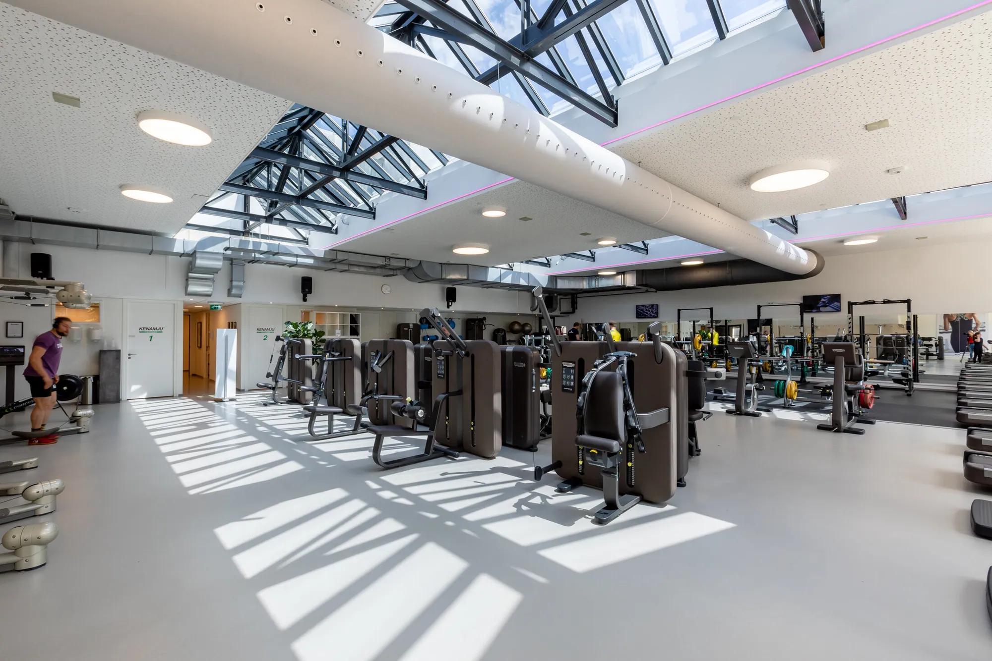 Collo Architecten - Sportcentrum Kenamju