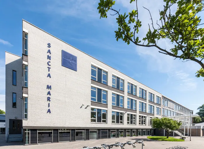 Sancta Maria Lyceum — architectuurfotografie door Isabel Nabuurs