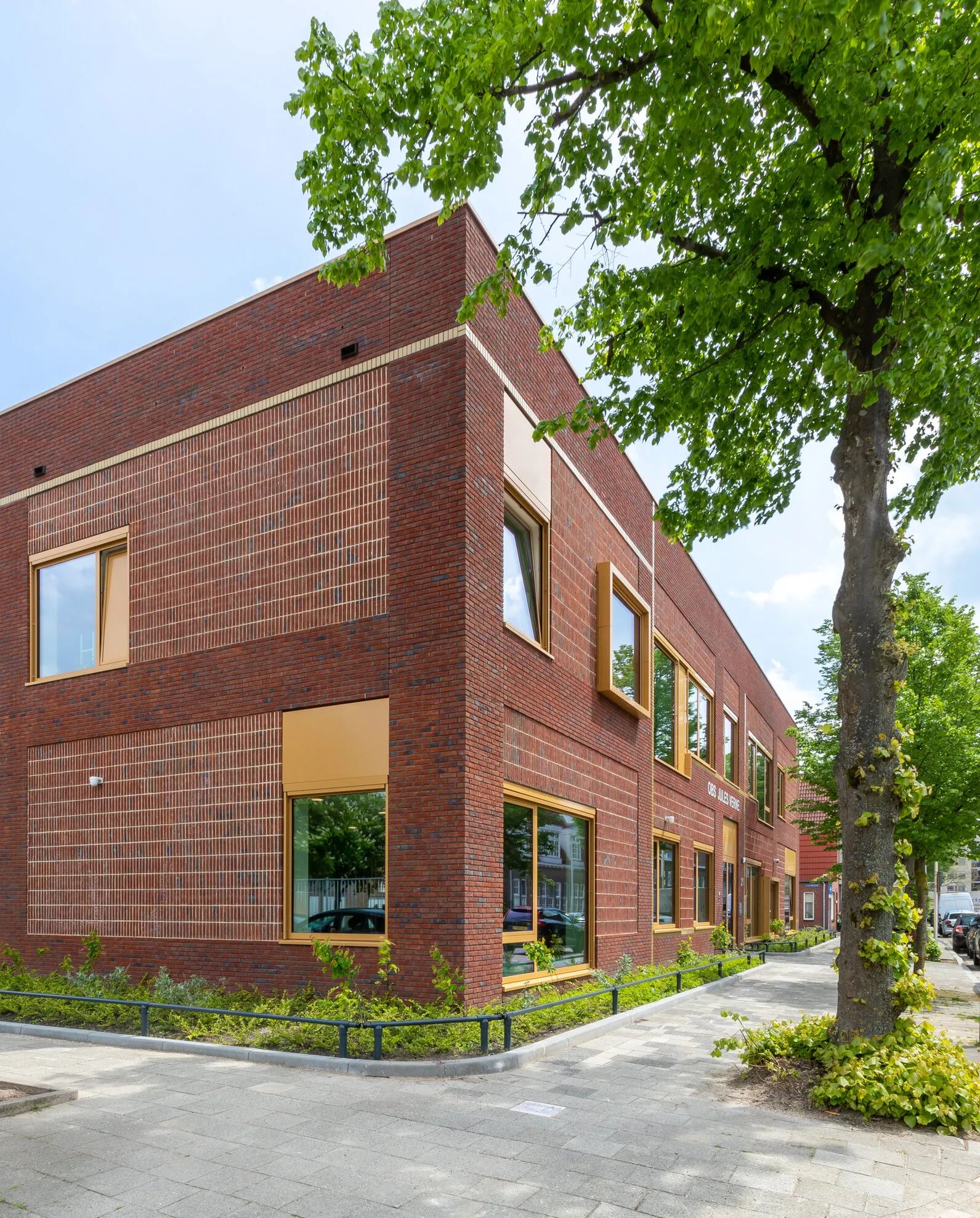 Brique Architecten - Jules Verne Basisschool Utrecht