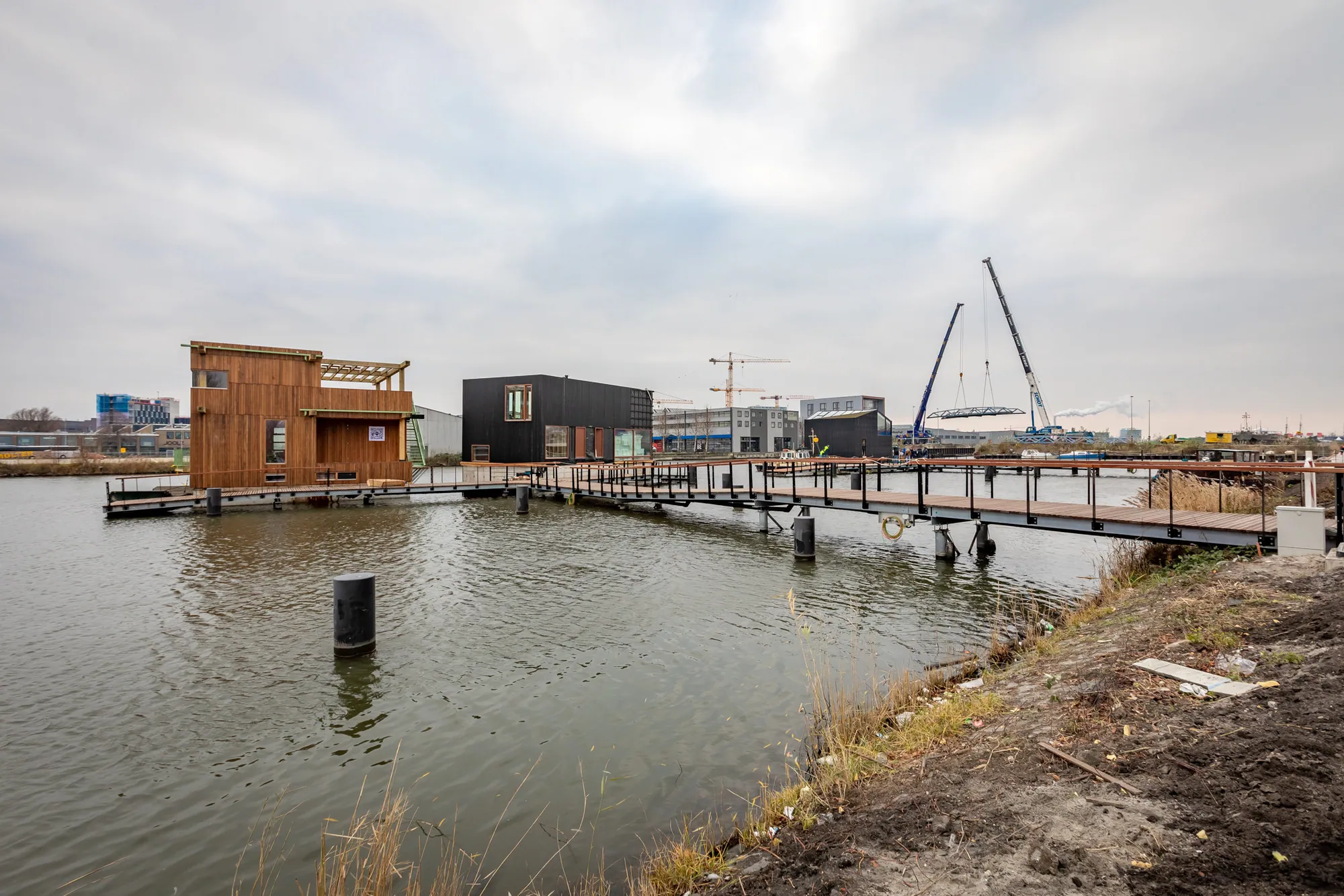 Schoonschip, duurzame drijvende wijk