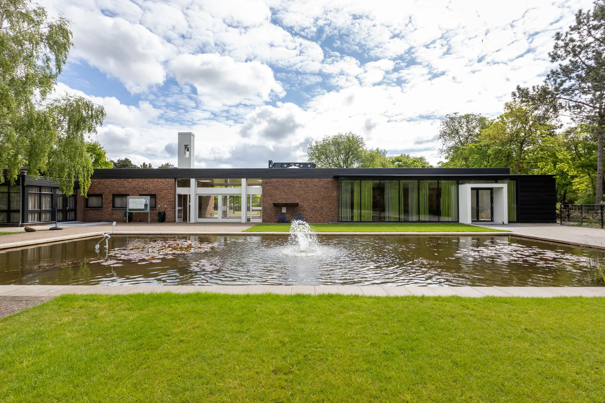 Uitvaartcentrum Duinrust - Collo Architecten