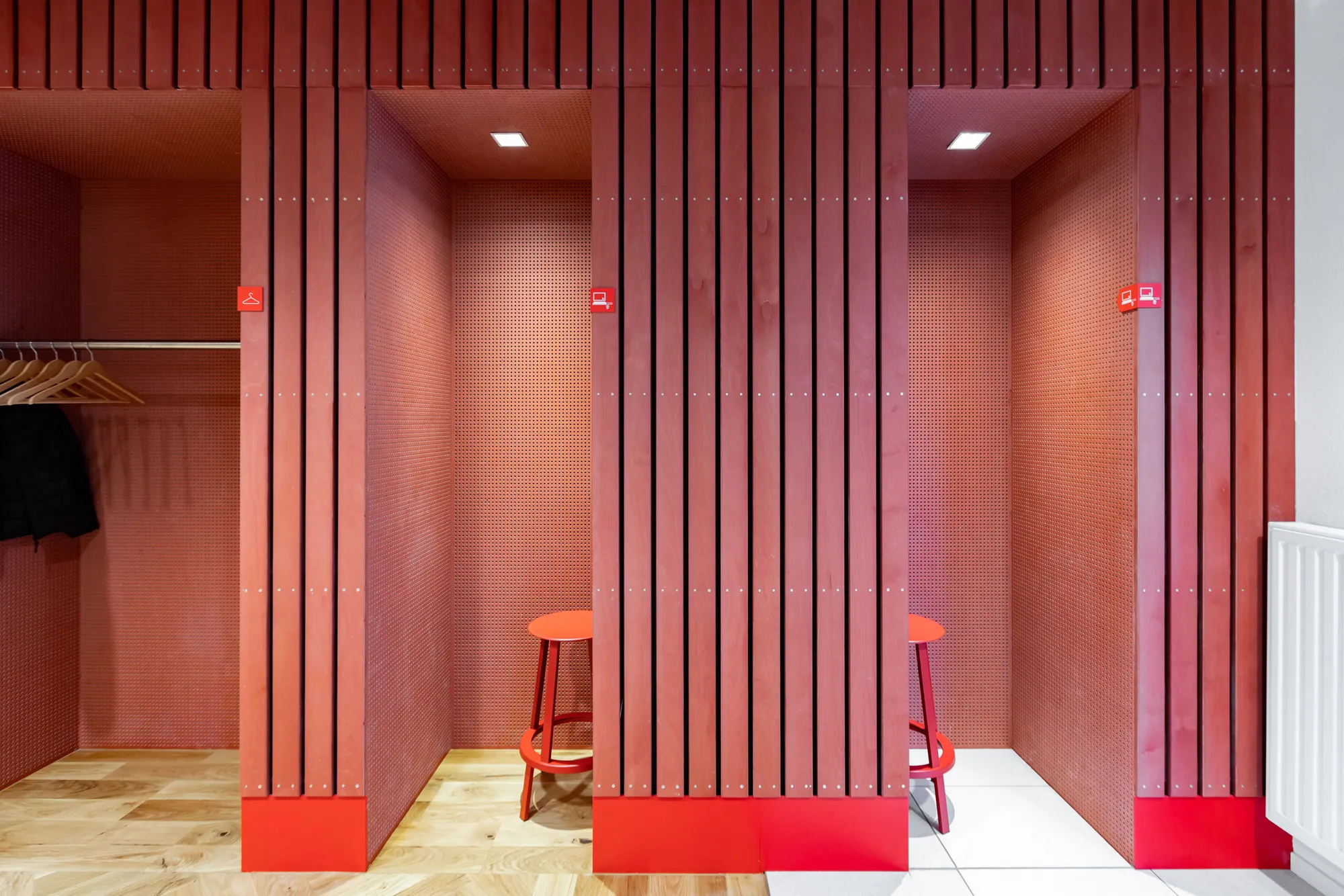 iov Studio Valkenier, Wendy Rommers en KP Interieur