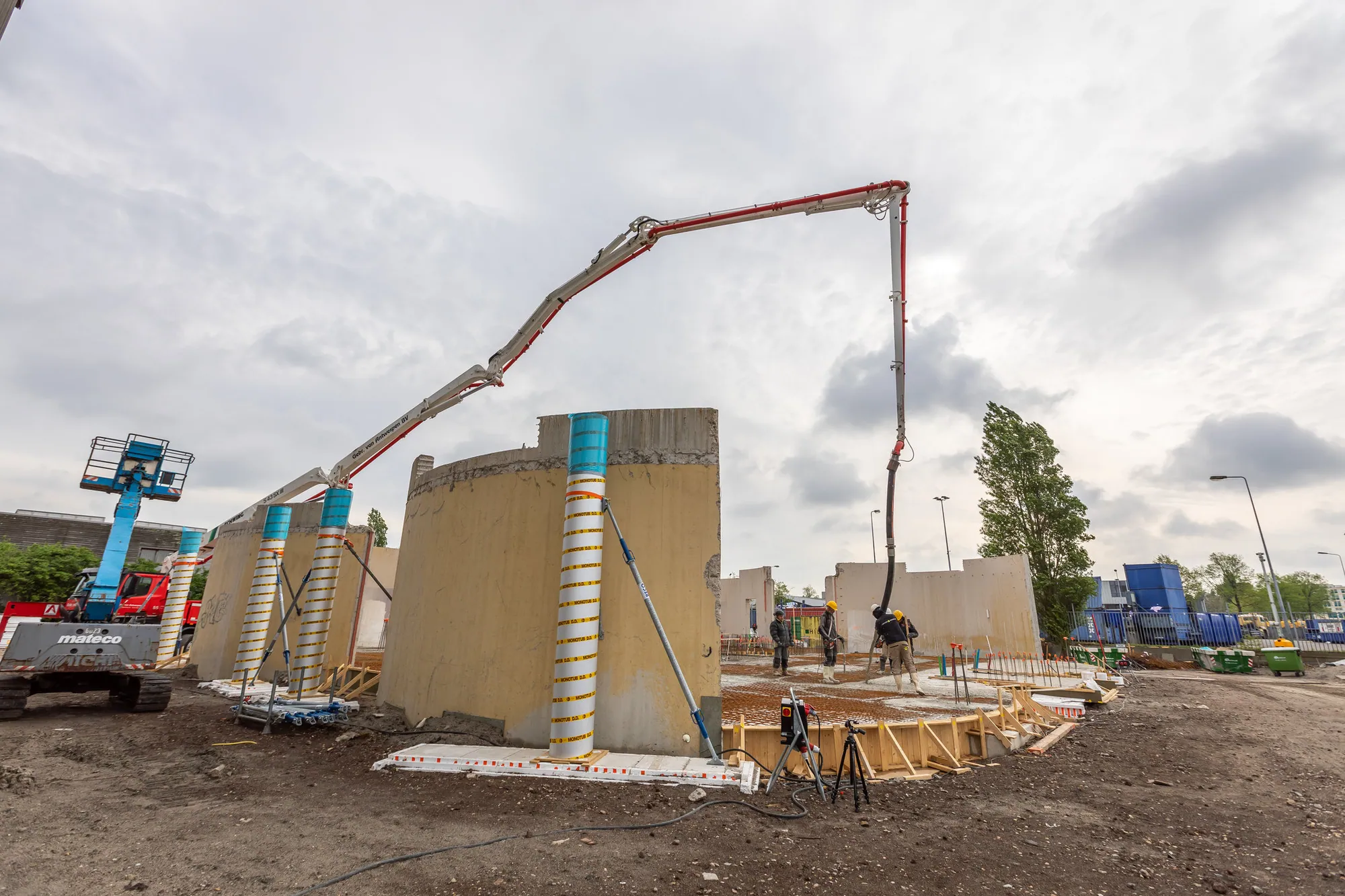 Bouw start december 2018 
Architect FRANTZEN et al
Ontwikkeling Lemniskade
Bouw HillenRoosen
