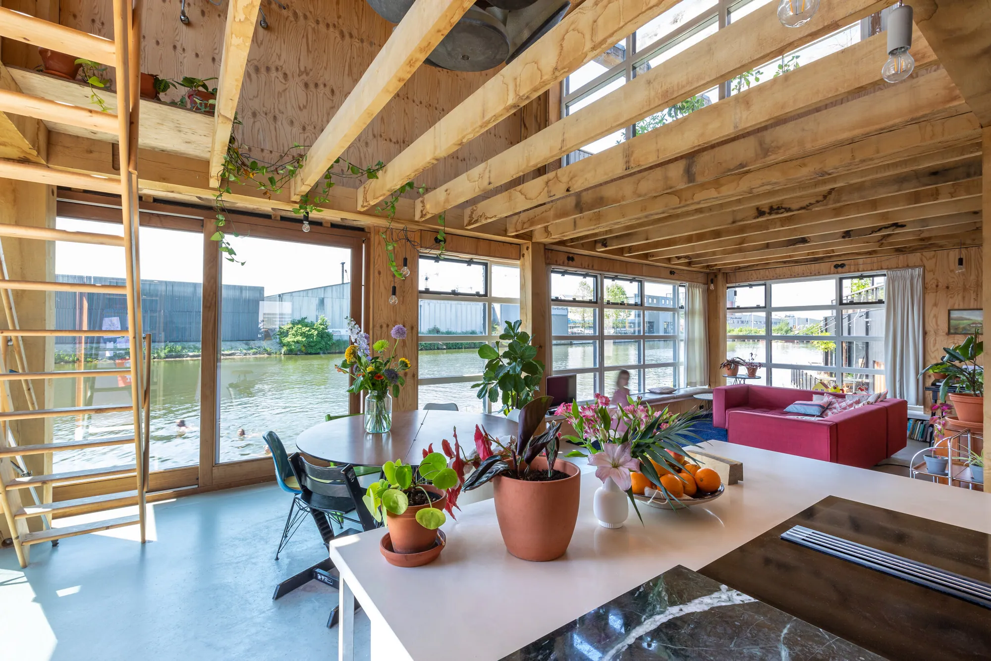 Studio Valkenier - woonark Schoonschip