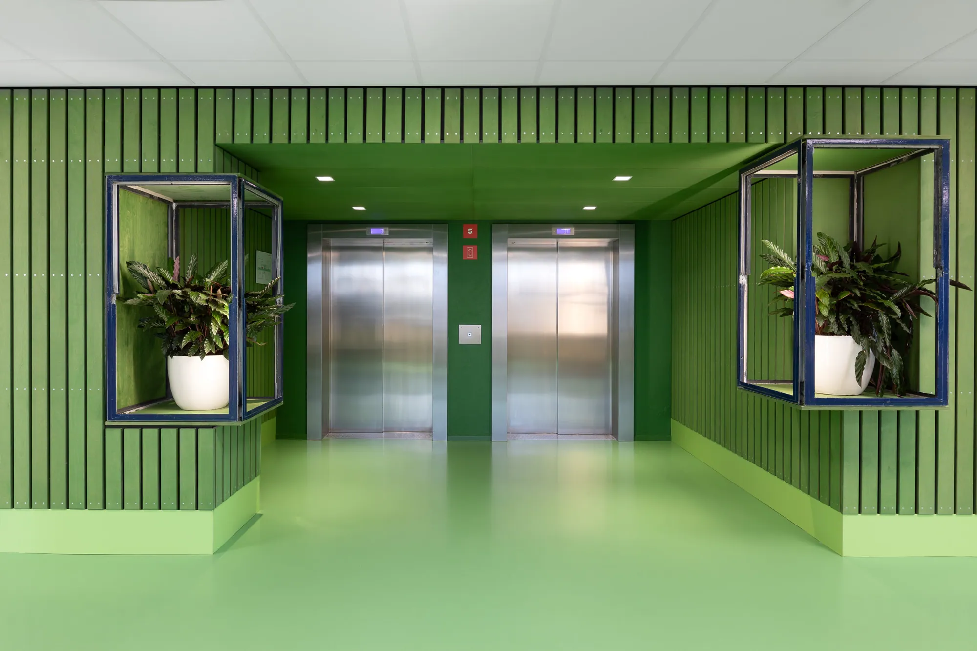 iov Studio Valkenier, Wendy Rommers en KP Interieur